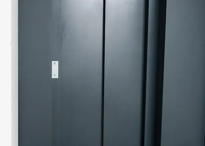 Goplana Deluxe By Bookinghost *