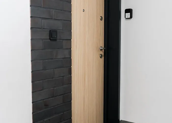 Goplana Deluxe By Bookinghost * ポズナン